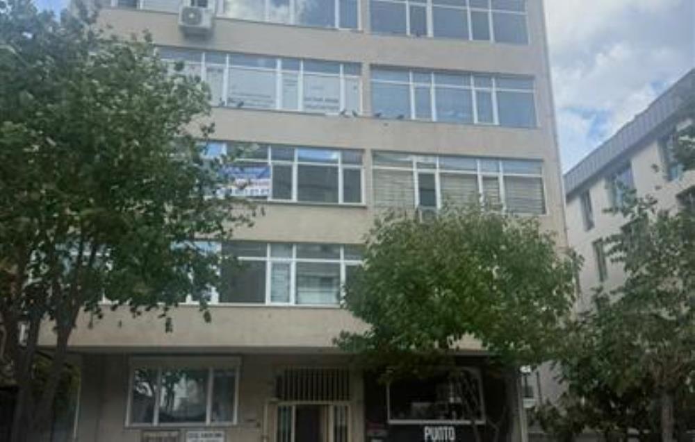 MECİDİYEKÖY GÜLBAHAR MAHALLESİNDE EŞYALI 4+1 KİRALIK OFİS