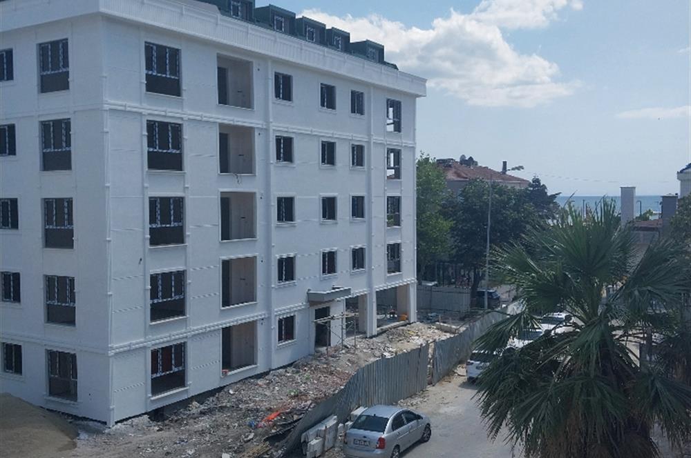 Yatırım Değeri Yüksek 1+1 Denize 50 Metre Sıfır Daire!